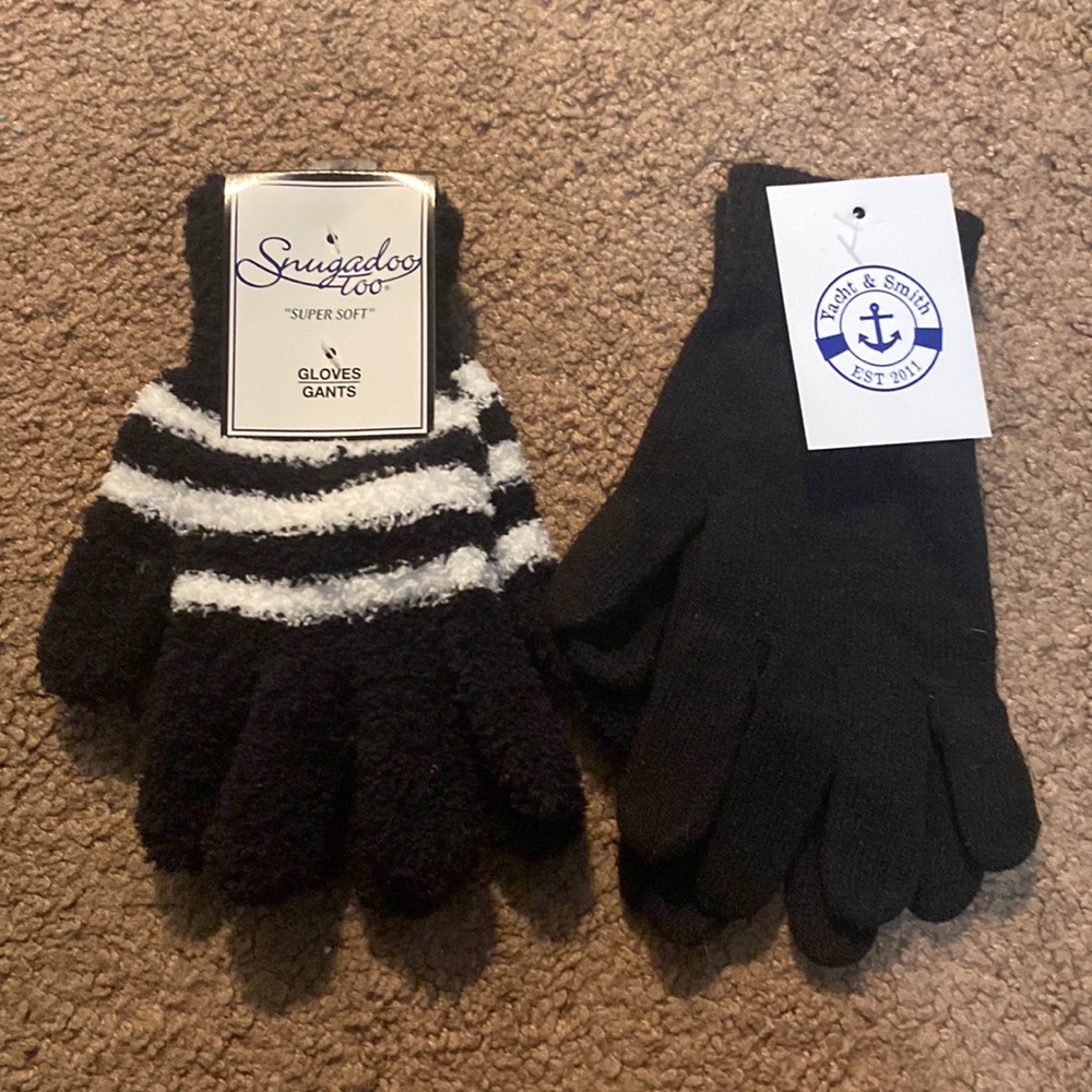 Fluffy Black/ white stripe gloves- Black gloves